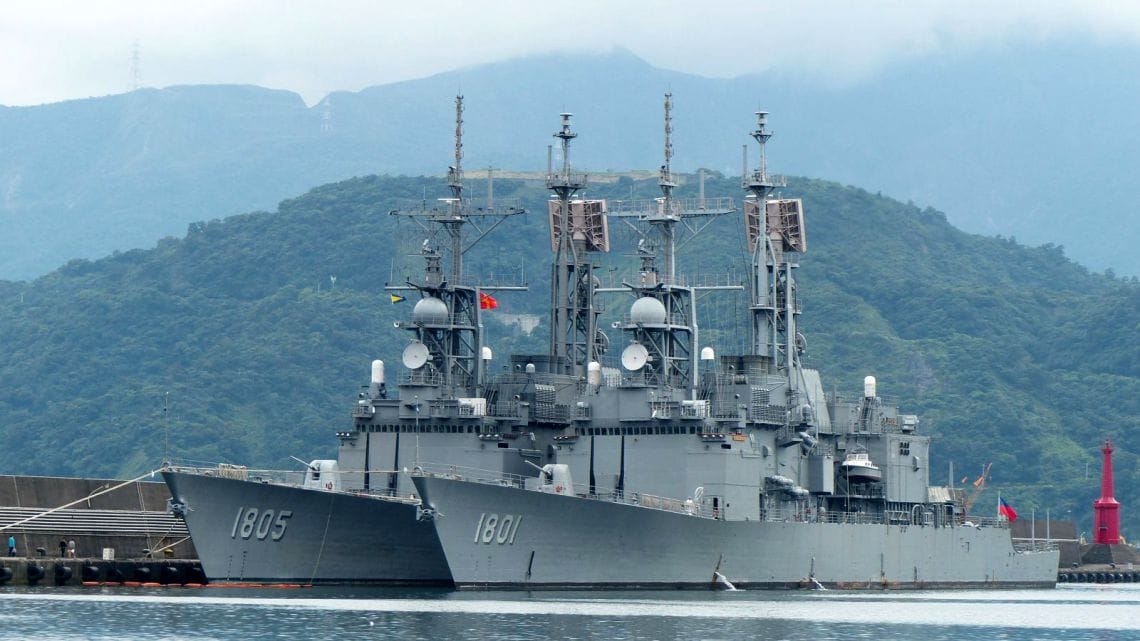 365j.me - 6. 考虑将定期派军舰经过台湾海峡