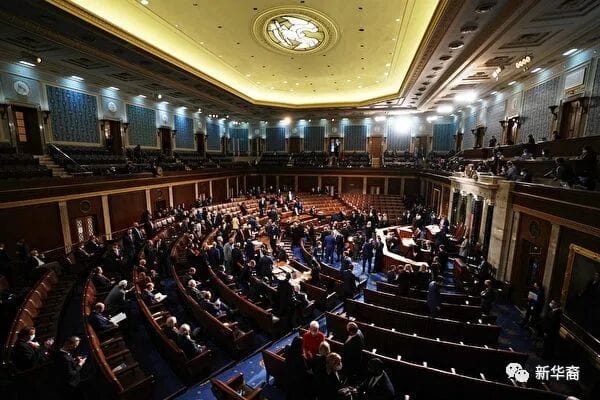御驾亲征 特朗普率400万御林军力夺白宫