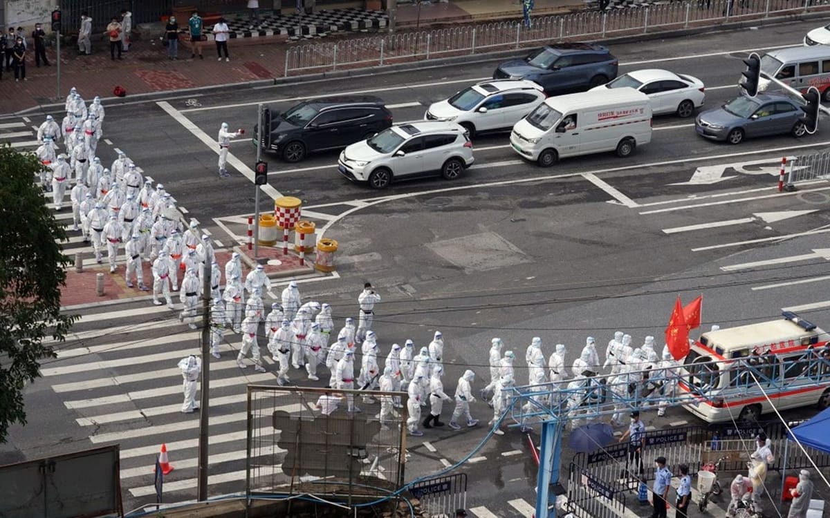 广州疫情追踪：令人感动而刷屏的街头一幕幕-兼驳斥大纪元假新闻