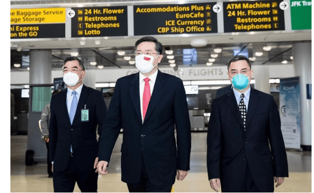 秦刚遭冷遇？舍曼秦刚会面细节让人感到中美关系寒风嗖嗖