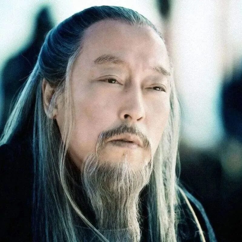官场上最难是隐忍