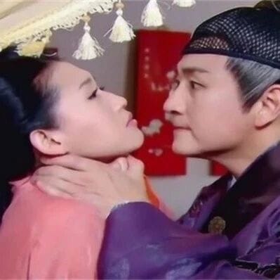 一个废人却强行性虐女人