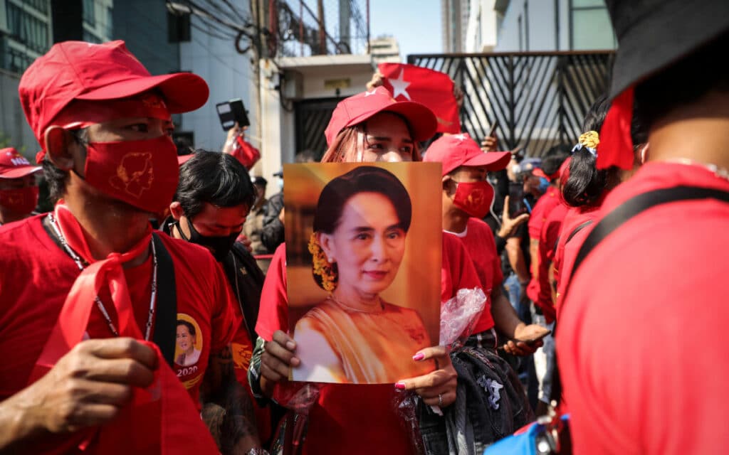 365j.me 缅甸大选争议成导火线 昂山素季打破权力平衡和修宪动摇国本是导致“军事政变”的主因